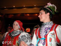 Národní krojový ples FOS 2004