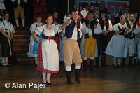 Národní krojový ples