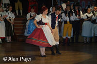 Národní krojový ples