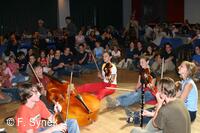 Mezinárodní folklorní festival Písní a tancem